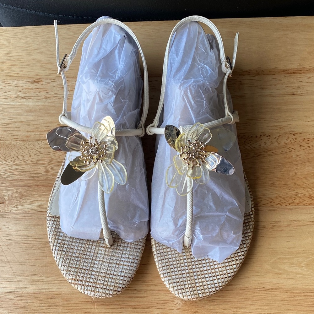 Sam Edelman Cream and Gold Floral Sandals - Picture 7 of 15